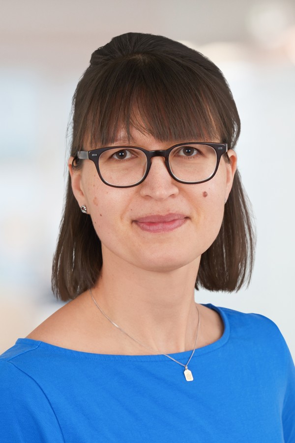 Dr. med SUSANNE HOFMANN